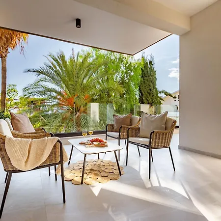 Sanders Breeze Limassol Exterior photo